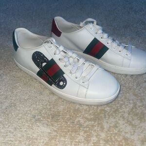 Women’s Gucci Sneakers